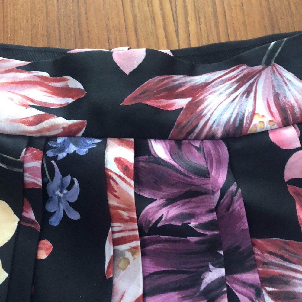 JCrew - Picture 3 of 8
